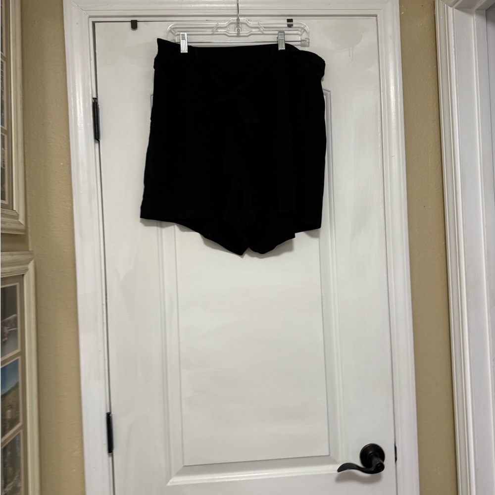 Torrid High Waist Black Shorts with Tie Belt